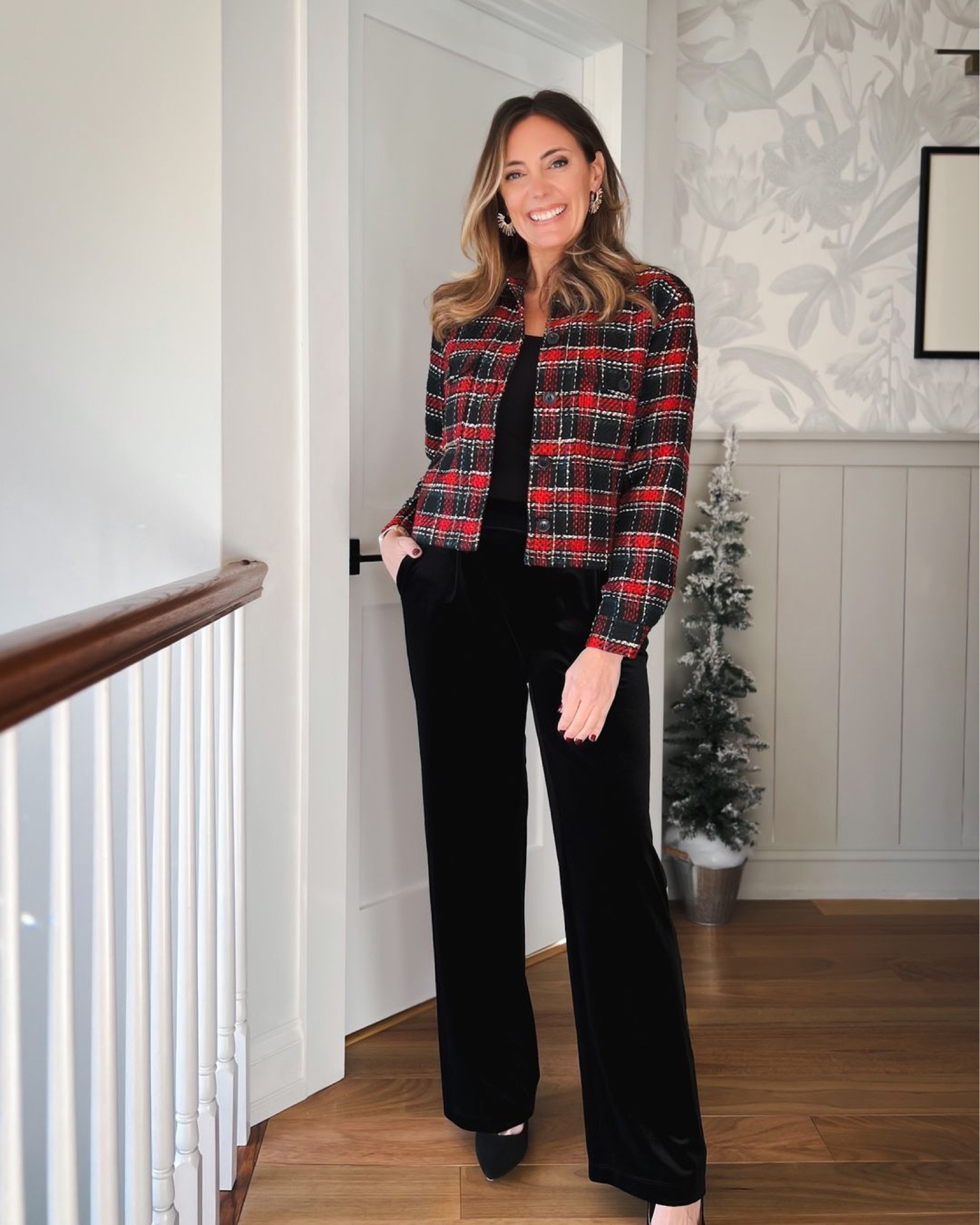 Now that the big shopping event is wrapping up, I will be sharing holiday outfits!   This tweed jacket is super warm and I love the festive tartan plaid.

Everyday tote
Women’s leggings
Women’s activewear
Lululemon leggings
Wedding Guest
Fall dresses
Vacation Outfits
Rug
Home Decor
Sneakers
Jeans
Bedroom
Maternity Outfit
Women’s blouses
Women’s workwear
Fall style
Fall fashion
Women’s handbags
Women’s pants
Affordable blazers
Women’s boots
Women’s booties
Fall fashion

#LTKstyletip #LTKSeasonal #LTKHoliday