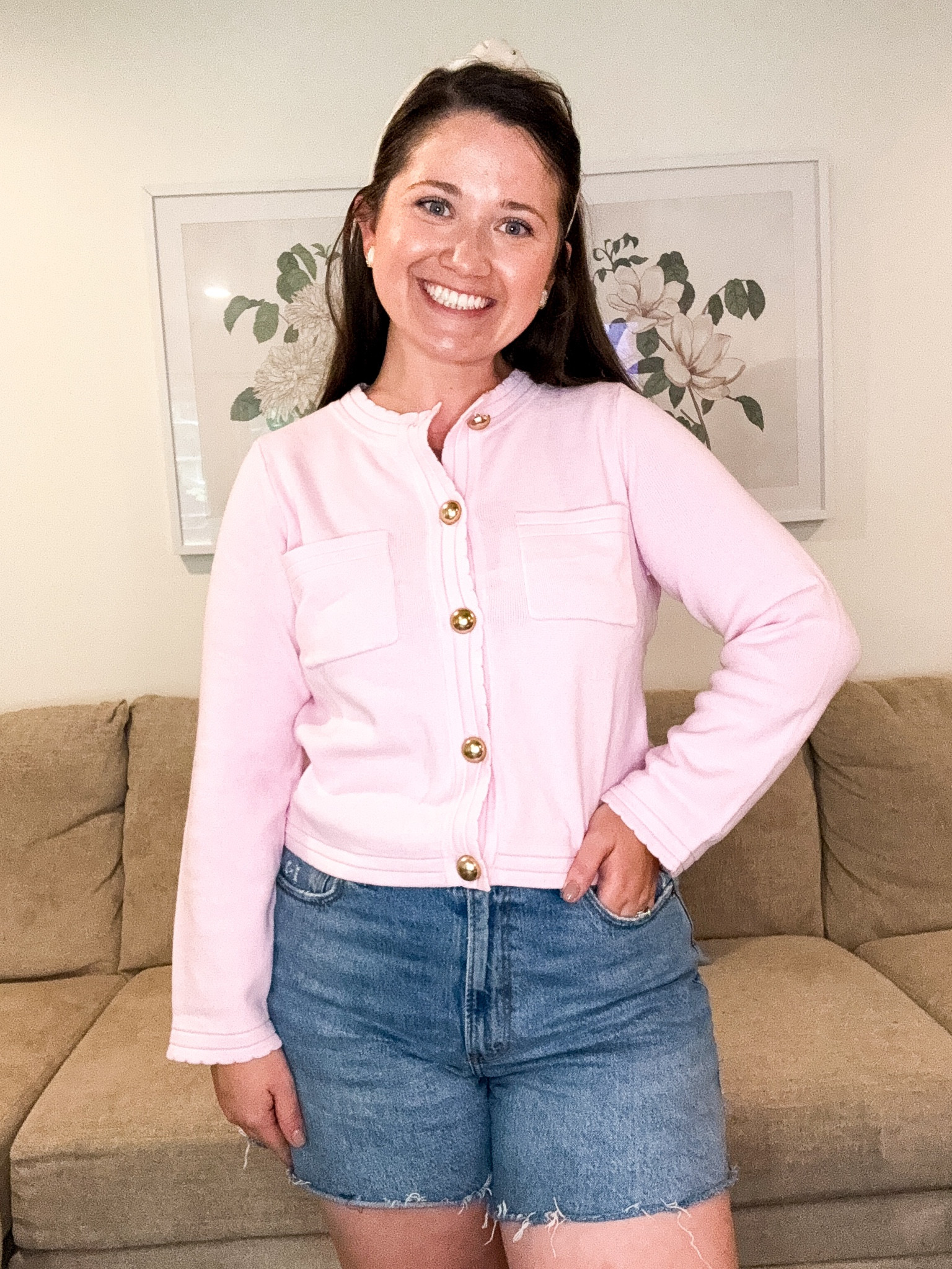 Summer outfit. Pink cardigan. Pink sweater. Work wear outfit 