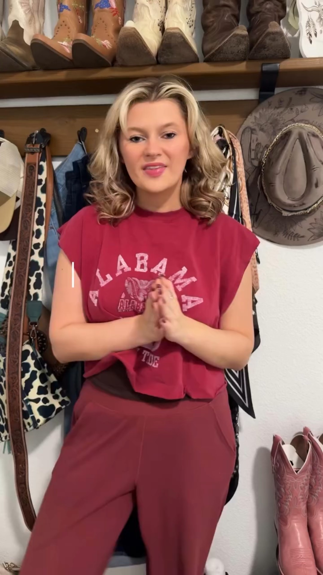 I always love a denim on denim look 🩵

Get dressed with me as i style my @Kimes Ranch Olivia jeans once again 🤭 Kimes if you see this please sponsor me 
#kimesranch #kimesranchjeans #tiktokshop #getdressedwithme