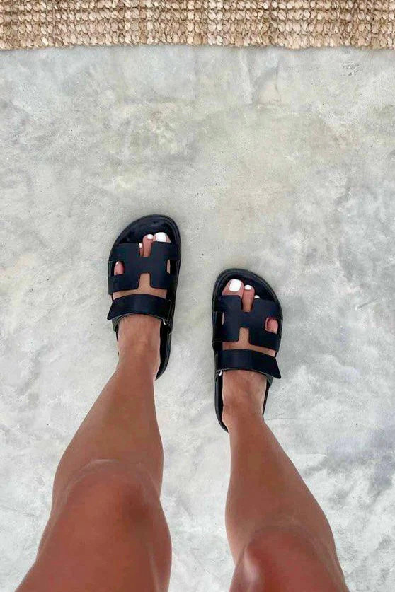 BACK IN STOCK!! The Lowkey Famous Slide in Black | Glitzy Bella