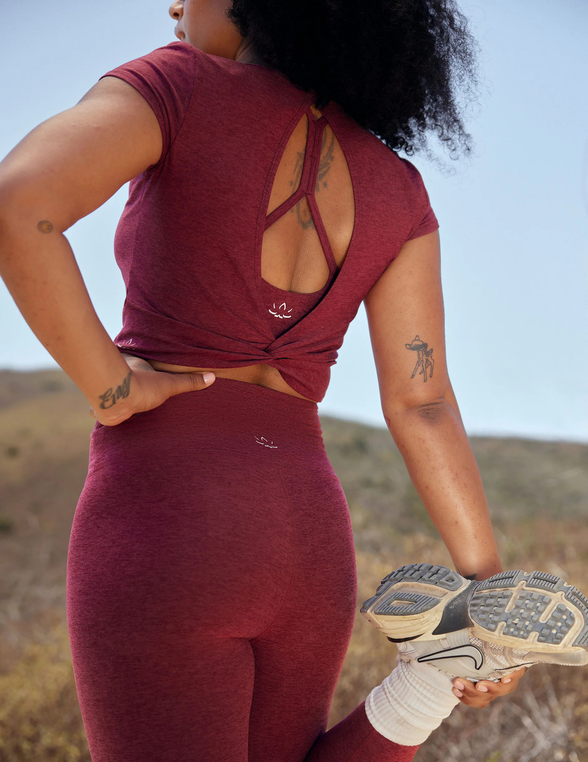 Featherweight Let Go Twist Back | Beyond Yoga | Beyond Yoga