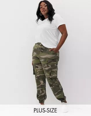 New Look Curve camo utility pants in green pattern | ASOS US
