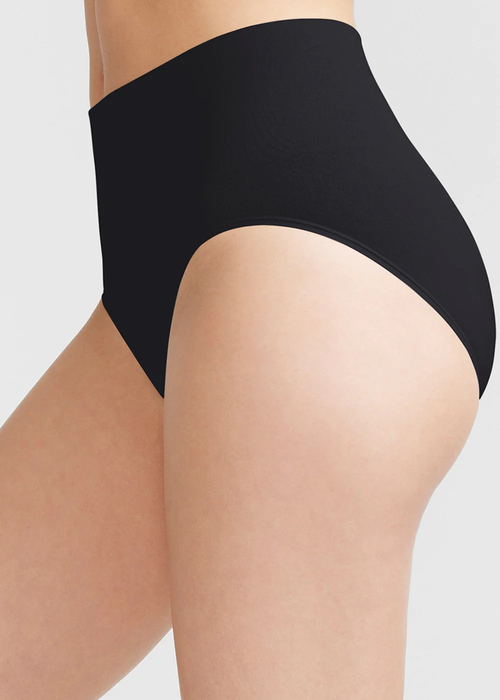 Seamless Comfortable Shaping Brief Black Sage Shapewear Brief | Yummie