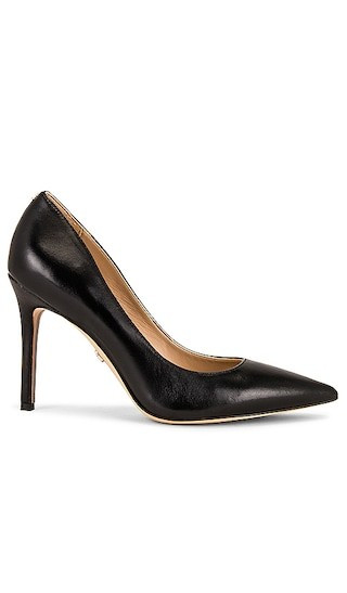 Sam Edelman Hazel Pump in Black. - size 10 | Revolve Clothing (Global)