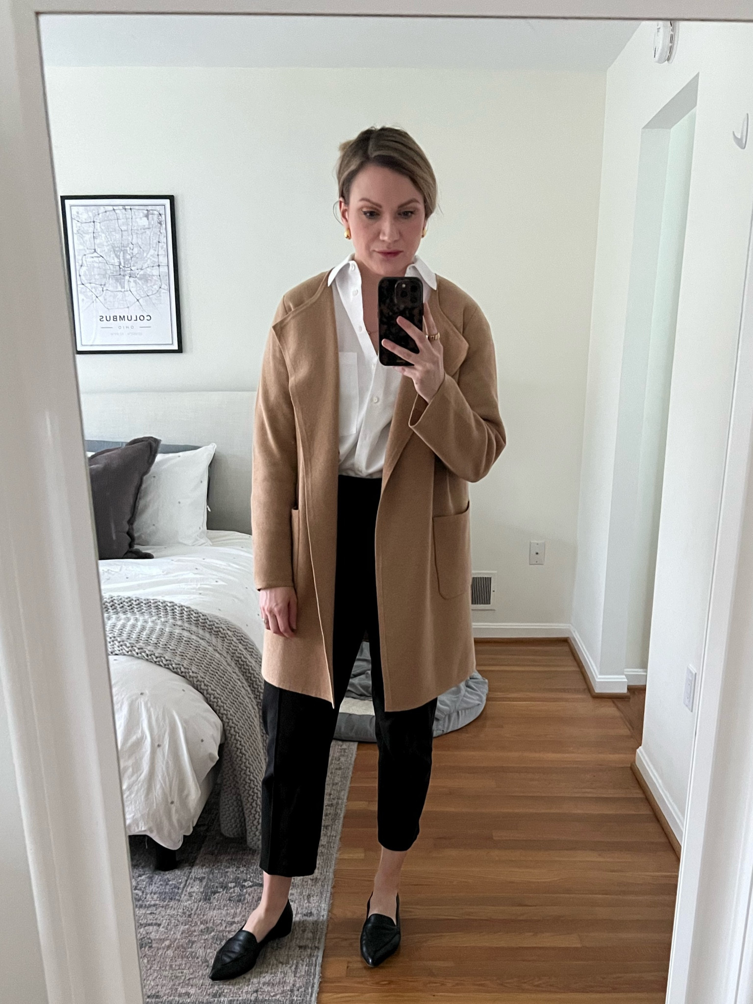 Today’s work #ootd. Everything I’m wearing is TTS. M in AYR button down, M in sweater blazer, L in Everlane pants. 

#LTKworkwear