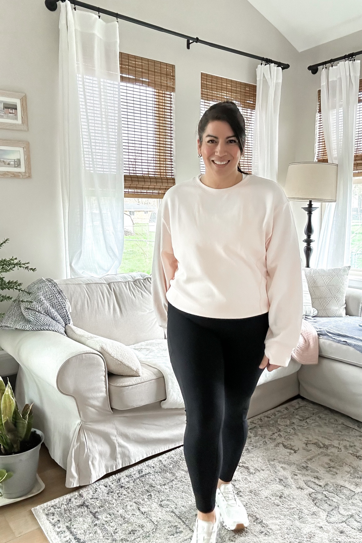 Modal sport top from Colorfulkoala affordable activewear
Xl sport top 
Xl loungewear 
Xl Athleisure 
Midsize loungewear 
Colorfulkoala activewear’s

#LTKmidsize #LTKfindsunder50 #LTKActive