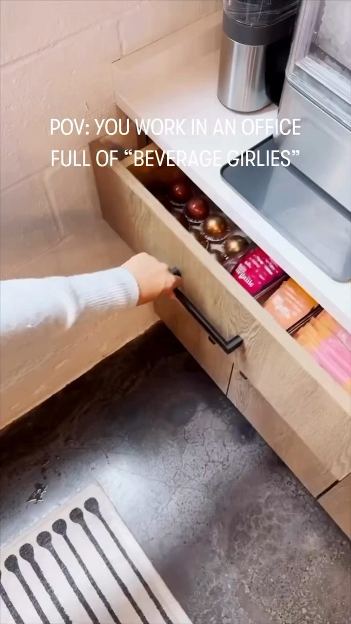 3 beverages at all times please and thank you! ☕️

#LTKStyleTip #LTKVideo