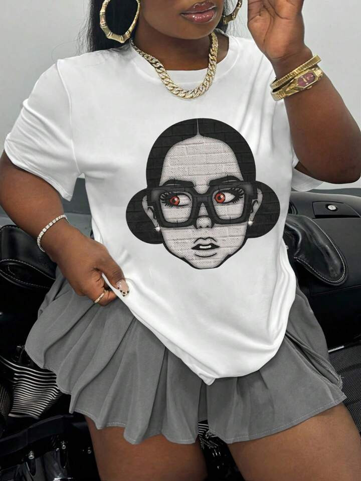 SHEIN Funny Black And White Portrait Colorblock Print Round Neck T-Shirt For Plus Size Women Grap... | SHEIN