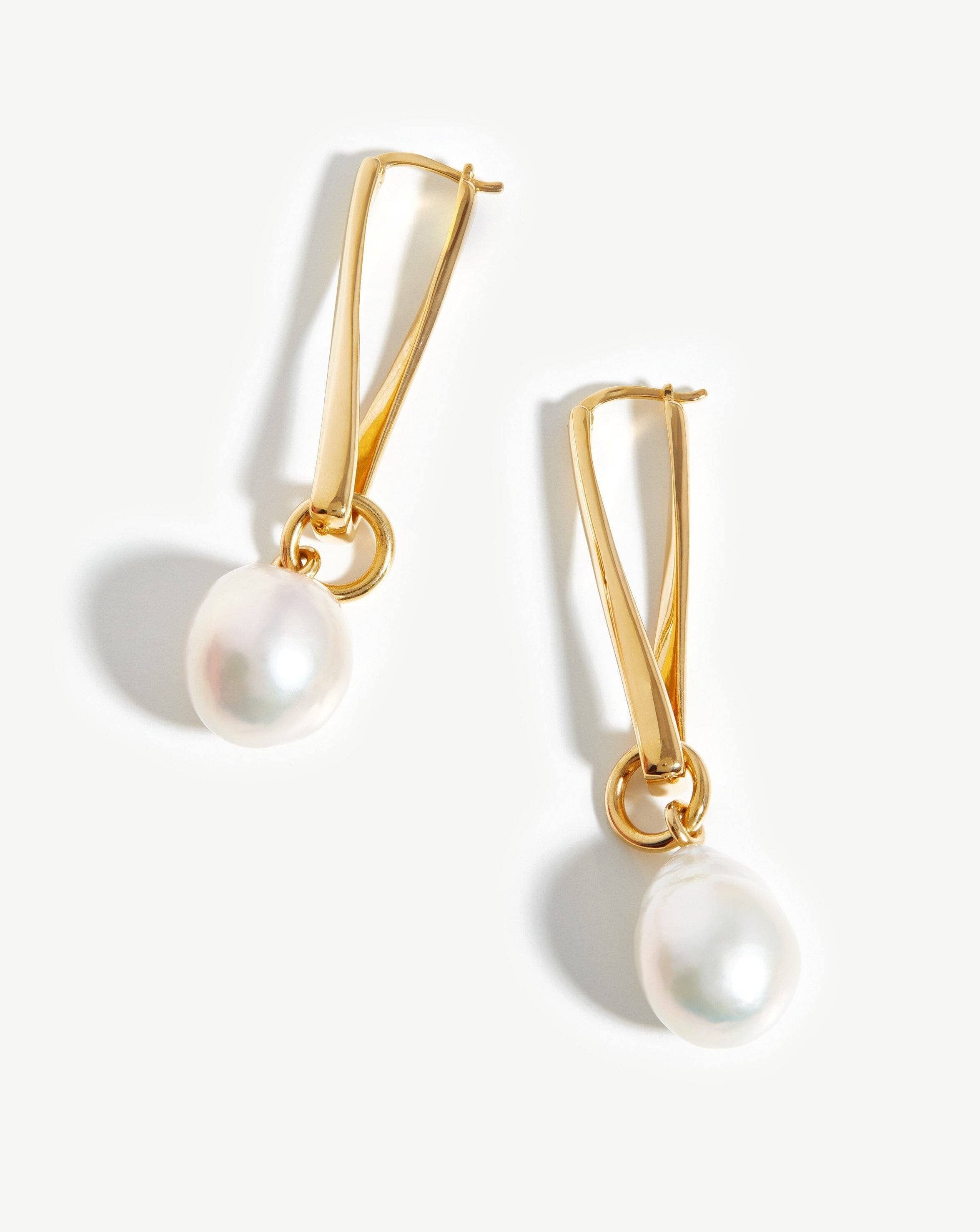 Baroque Pearl Twisted Drop Earrings | 18ct Gold Plated/Pearl | Missoma