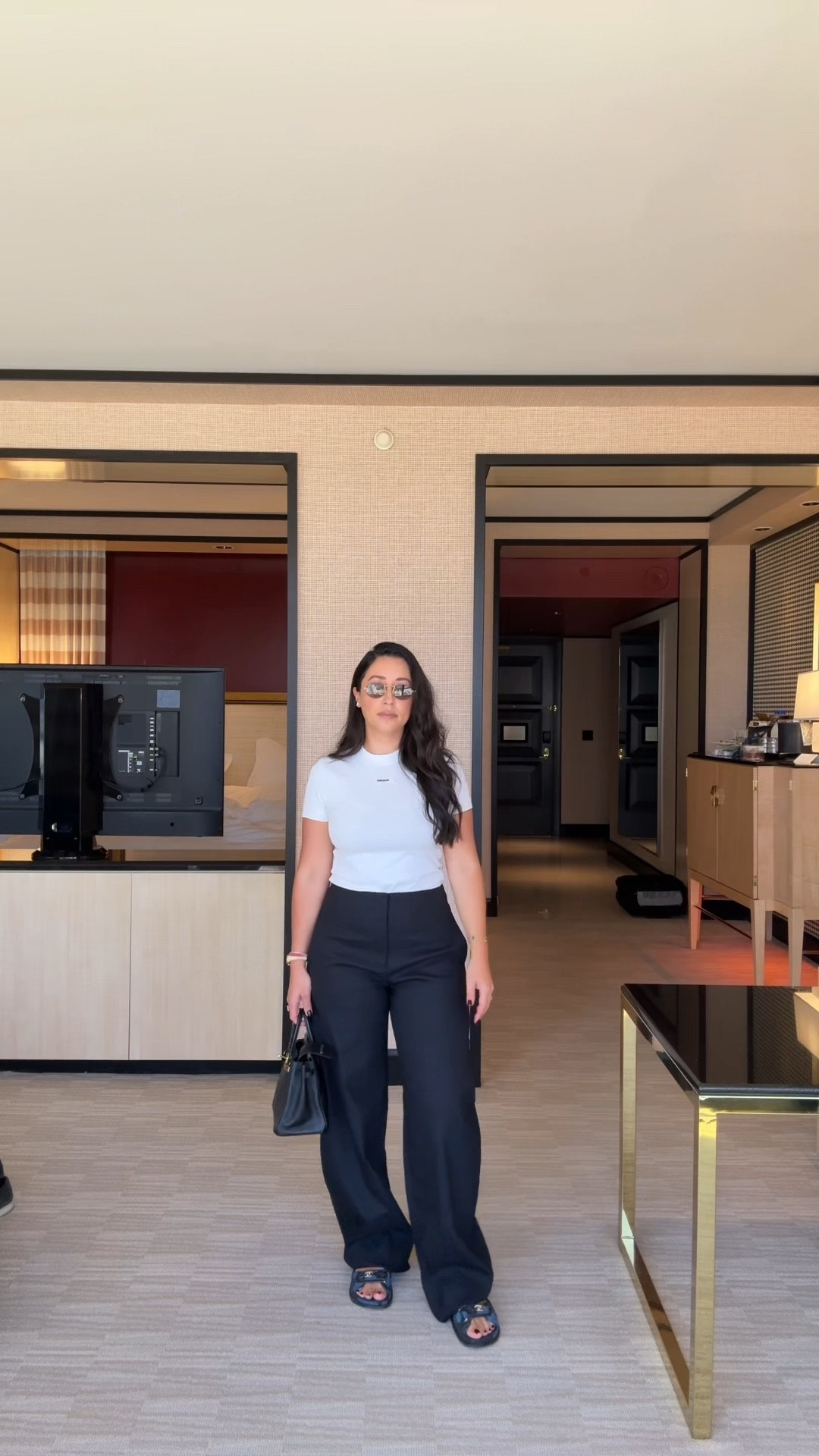 I will be living in these pants all winter. I am currently a size 6 and am wearing a size Small in the pants. They run a tiny bit big 

#LTKTravel #LTKSeasonal