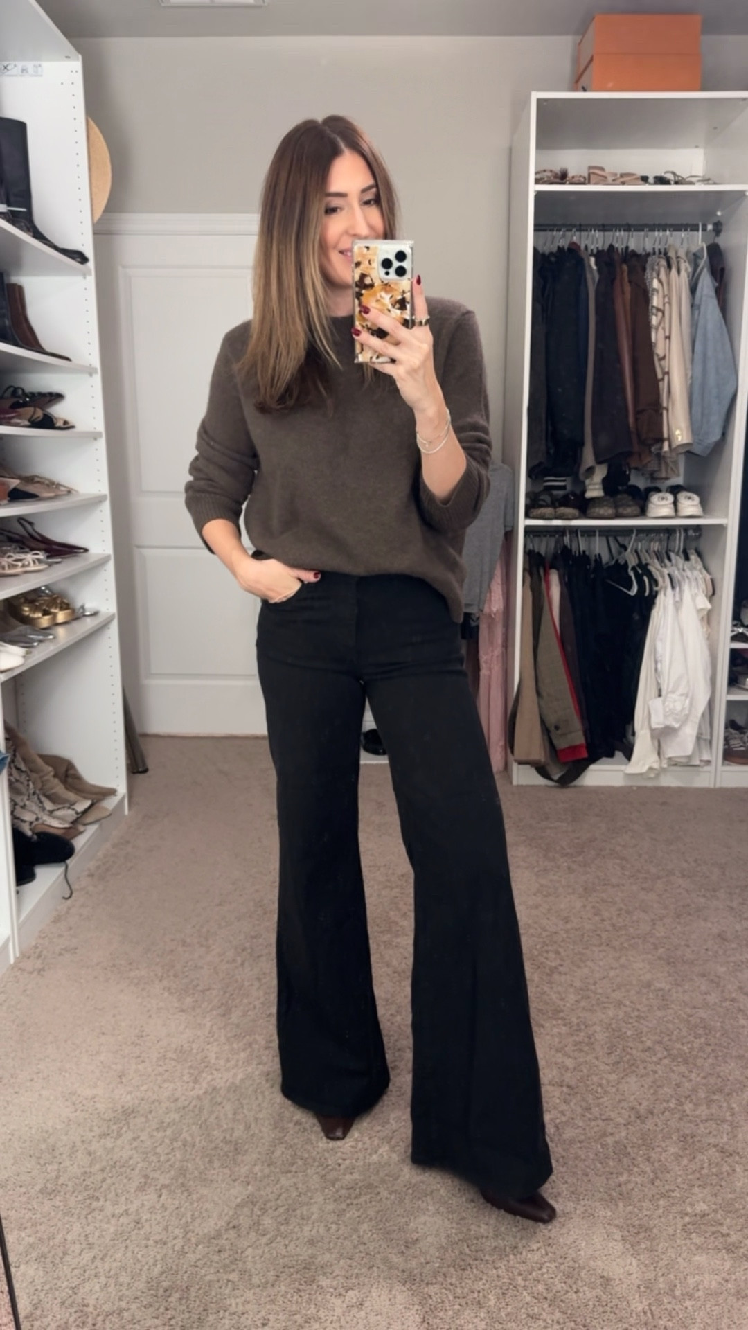 Medium in cashmere sweater, size 26 in black wide leg jeans 

#LTKSeasonal