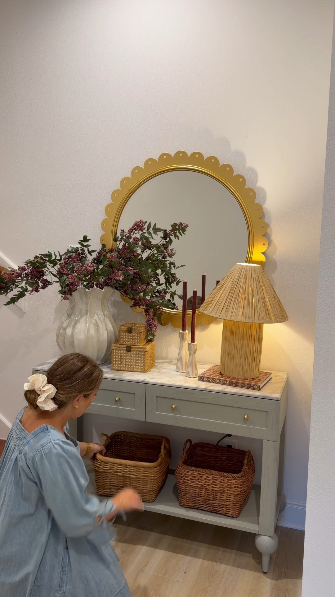 #ad let’s get cozy for Fall with @wayfair! The stairs are the last project we have to do in our home! Well I say that, but there will always be more things I come up with ;) I figured I could still make this space feel more me and more cozy so I found some amazing finds from Wayfair! This mirror was made for my home!!! Linked it all for you! #wayfair #wayfairpartner