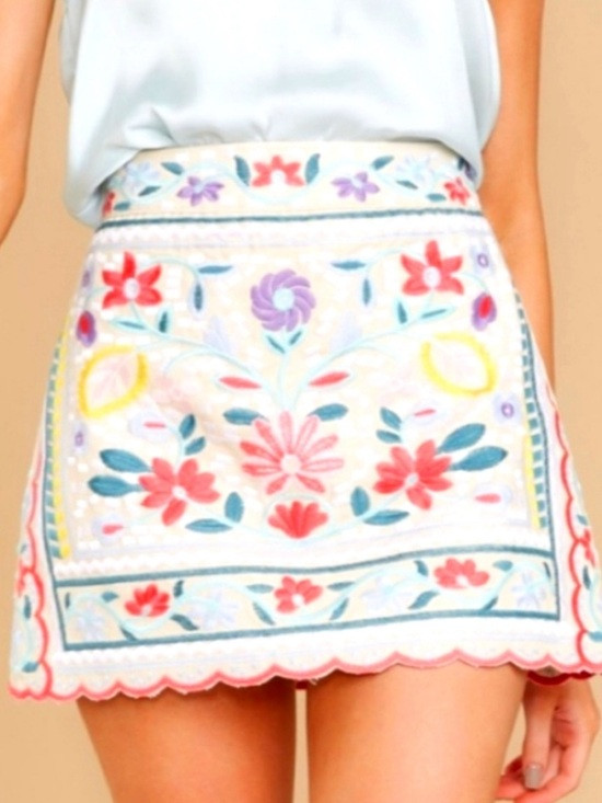 J. Marie Embroidered Floral Scallop Hem Mini Skirt Medium | Poshmark