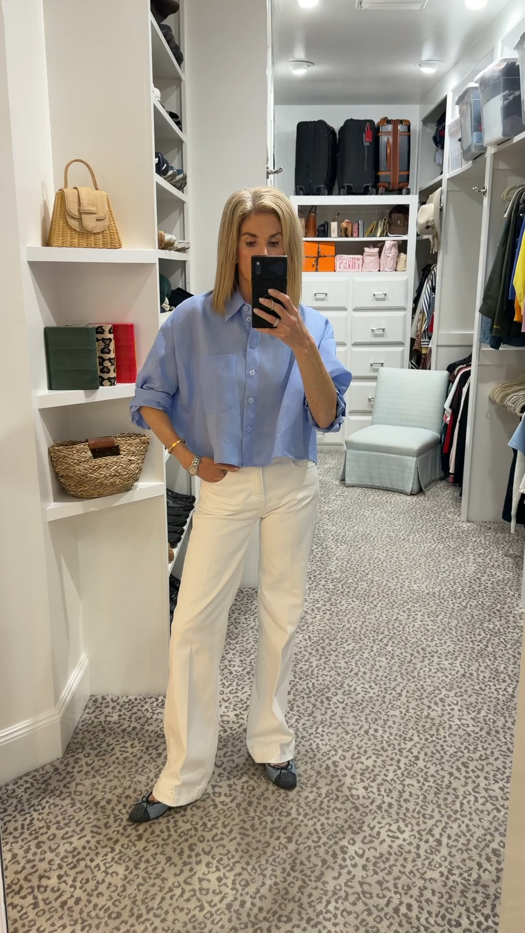 Wearing size S shirt; jeans - 27


#LTKootd #LTKOver40 #LTKgrwm