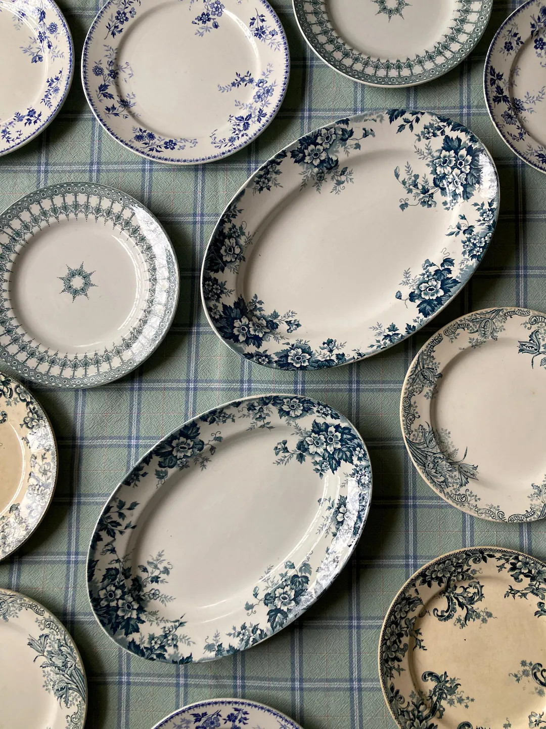 Marie-Louise St Amand / Service Ancien / Assiettes Anciennes / Terre de Fer - Etsy France | Etsy (US)