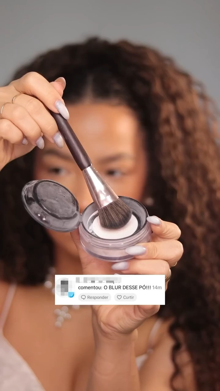 Esse pó é maravilhosooooo. Ele é o pó solto translúcido da Mac 🩷 

 #LTKbrasil