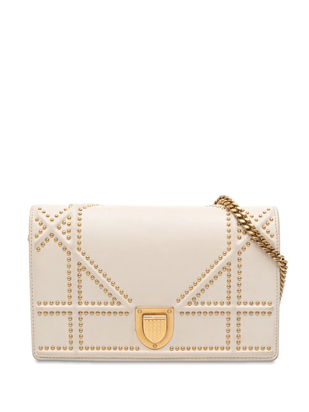 Christian Dior Pre-Owned 2019 Studded Lambskin Diorama Wallet on Chain crossbody bag - White | Farfetch Global