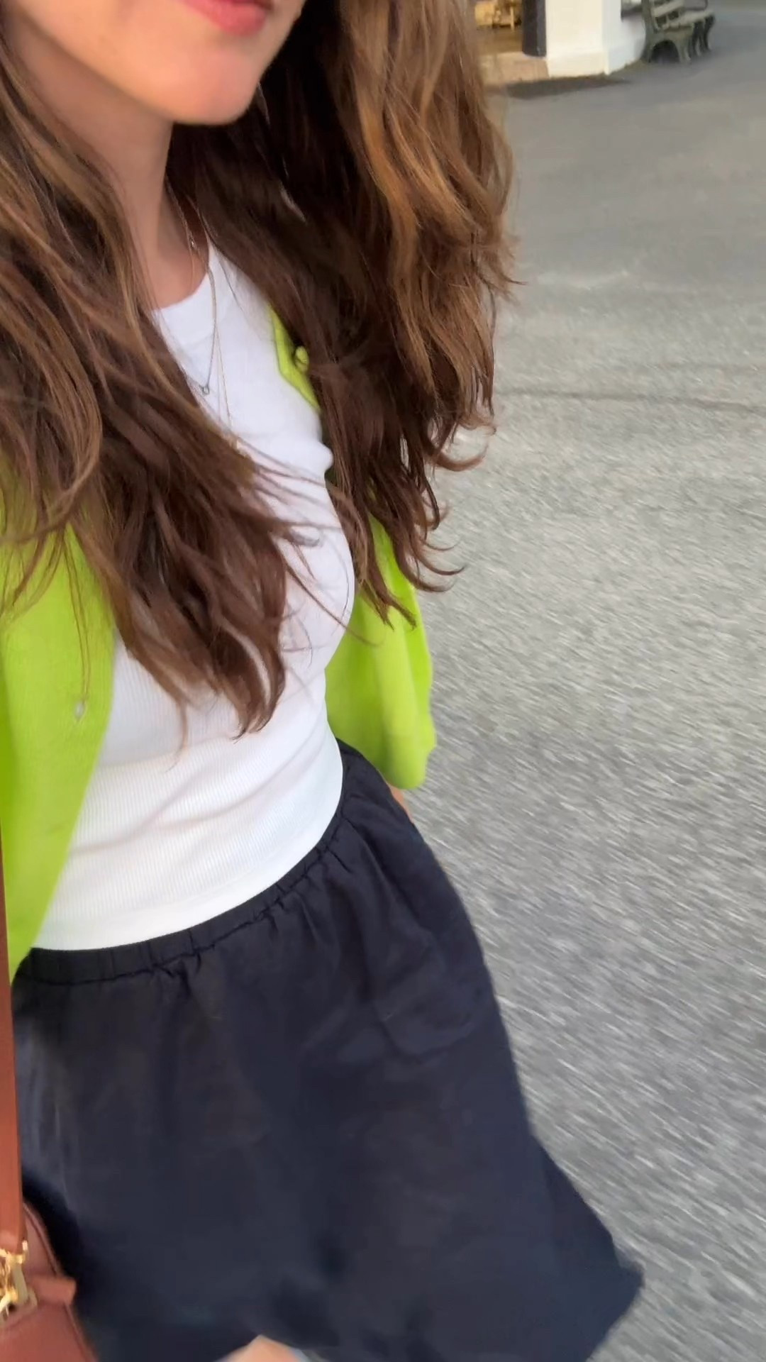 I really loved this whole look for fall… linen maki skirt for under $40, a monogrammed cropped cashmere cardigan, & jelly flats… summer forever, but also, fall 🍁☕️

#LTKTravel #LTKFindsUnder50 #LTKSeasonal