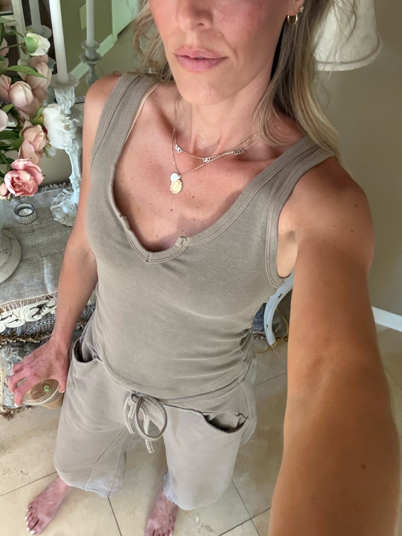 Today’s comfy outfit 💛 Wearing a small in both and they’re currently on sale! 

Zara, comfy everyday outfit, sweatpants, school dropoff outfit, mom style, mom outfits

#LTKmomlife #LTKootd #LTKSaleAlert