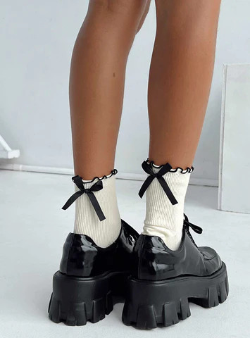 Lanter Socks Cream | Princess Polly US