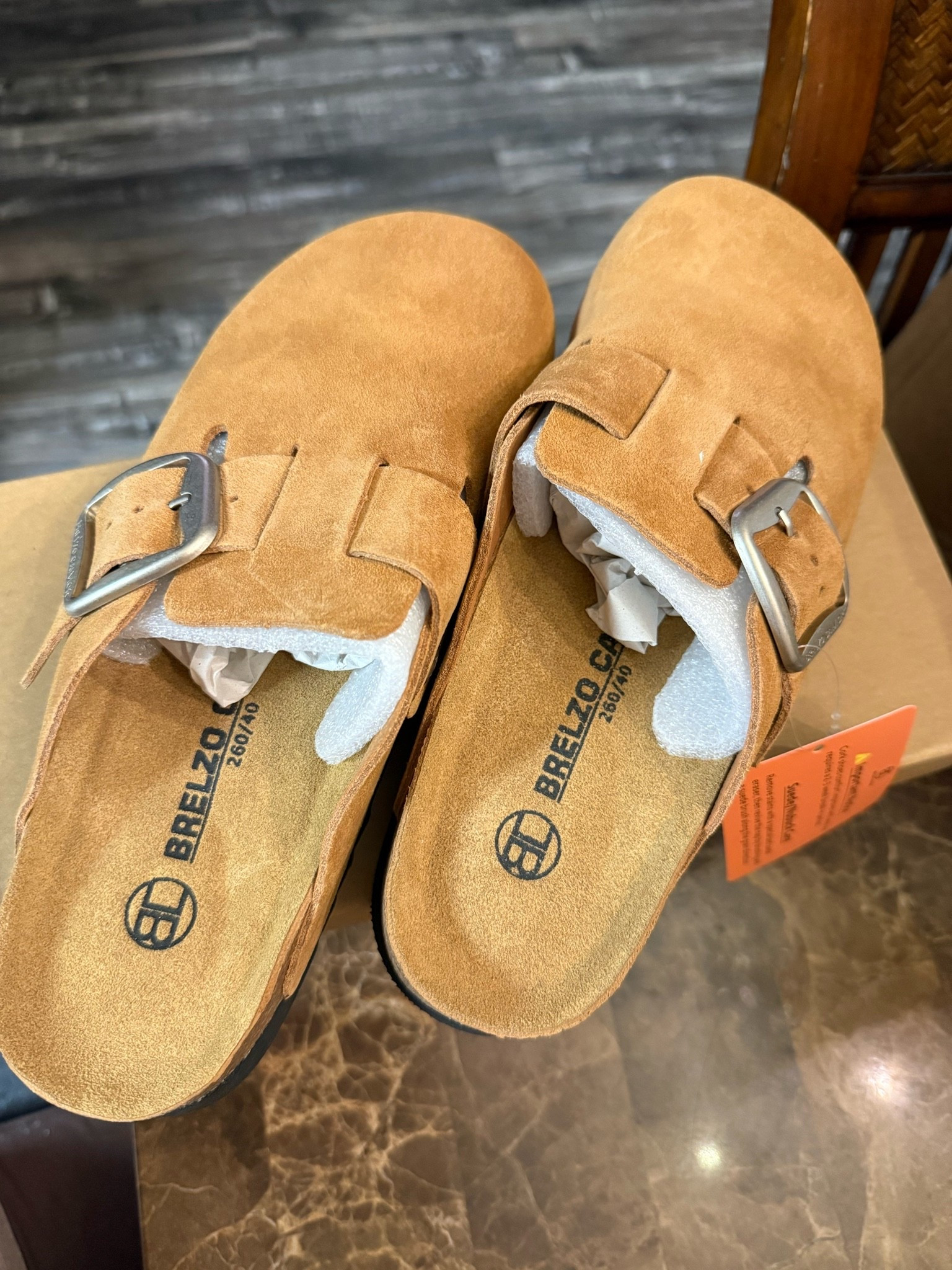 New fall shoes🍂🤎 loving mules at the moment!! 


Fall shoes / fall style / mules / clogs / fall fashion / amazon style / amazon fashion / birkenstock lookalike / birkenstock look for less / birkenstock dupe
