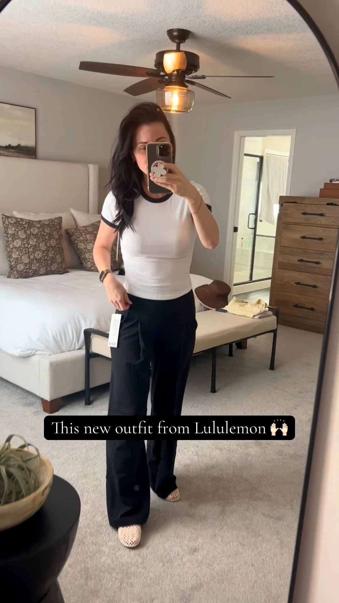 Wearing size 2 in pants and small in top  

#LTKootd #LTKActive