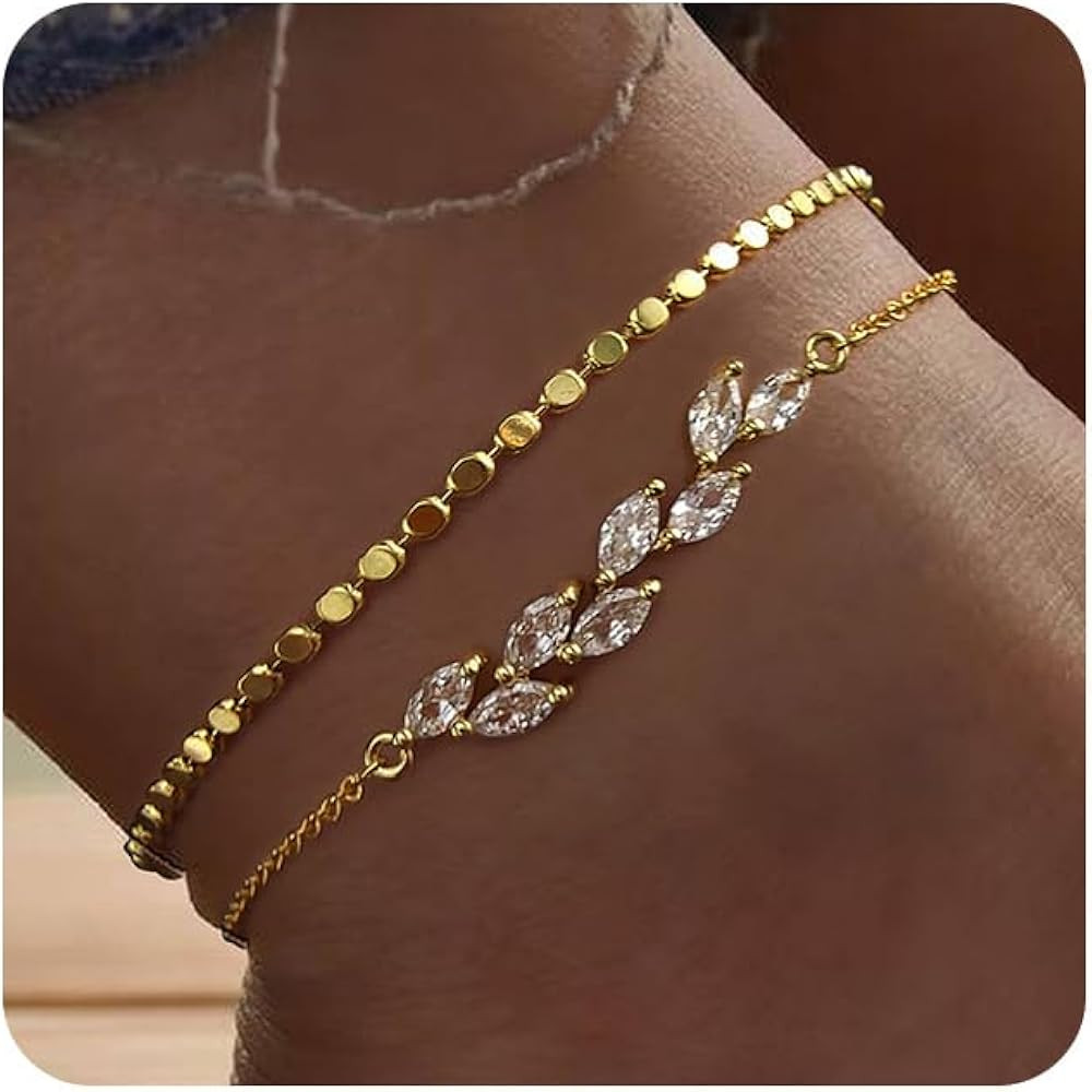 MIDEEO Gold/Silver Ankle Bracelets for Women,14K Gold Anklets for Women Waterproof Cuban Link Hea... | Amazon (US)
