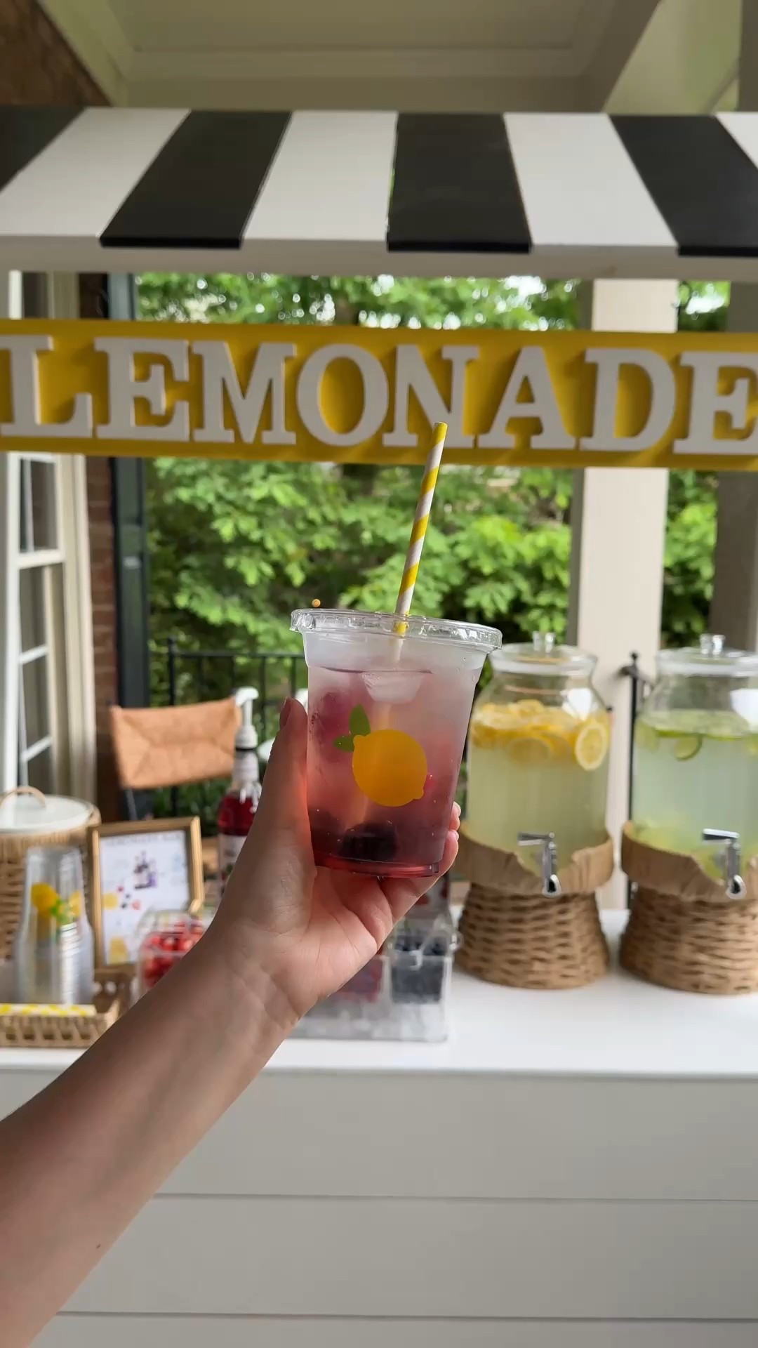 Lemonade Bar! A super fun idea for your next Spring and Summer party

#LTKParties #LTKHome