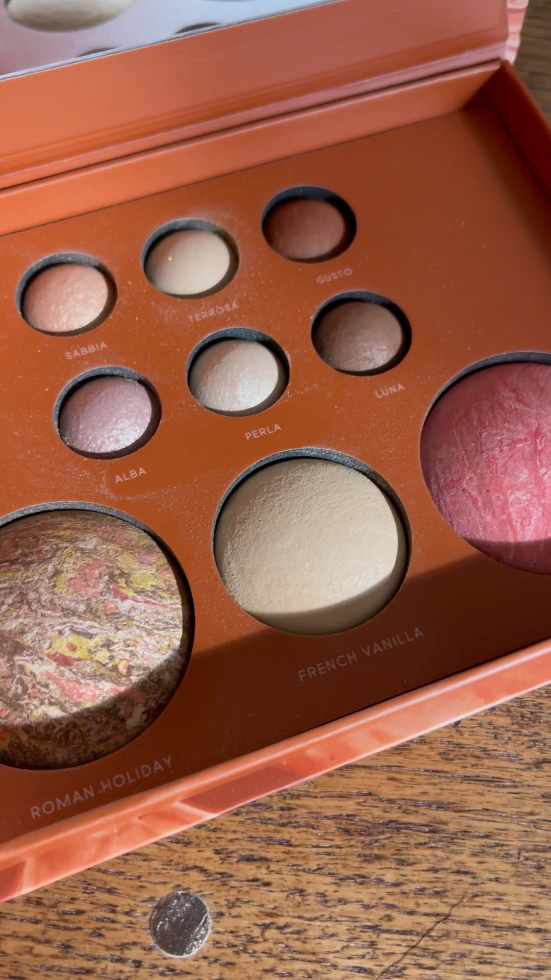 The most gorgeous all-in-one face palette - perfect for vacation! Includes 6 eyeshadows, a light/medium bronzer, universal low glow highlighter, and stunning blush ✨ Under $50!

#LTKunder50 #LTKtravel #LTKbeauty