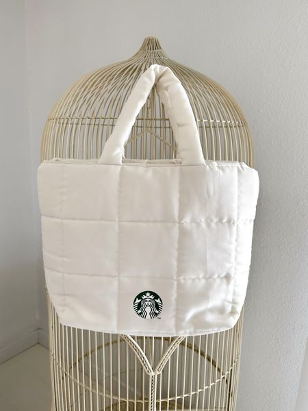 ☕️I saw a girl in Japan with a Starbucks tote, and I had to have it! It is so cute! 🤍Link to here for you! Have a great start to your week! 😀😃

Japan finds, Starbucks #LTKfinds

#LTKitbag #LTKGiftGuide #LTKfindsunder50