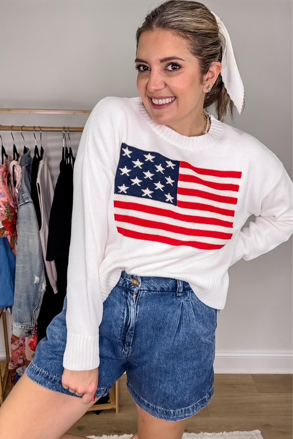 Old Navy new arrivals! Size 8 try on! Size eight, size medium. 
USA sweater has a relaxed fit (in a medium), shorts relaxed in fit (in a medium.)

@oldnavy #oldnavy #oldnavystyle

#LTKSaleAlert #LTKFindsUnder50 #LTKMidsize