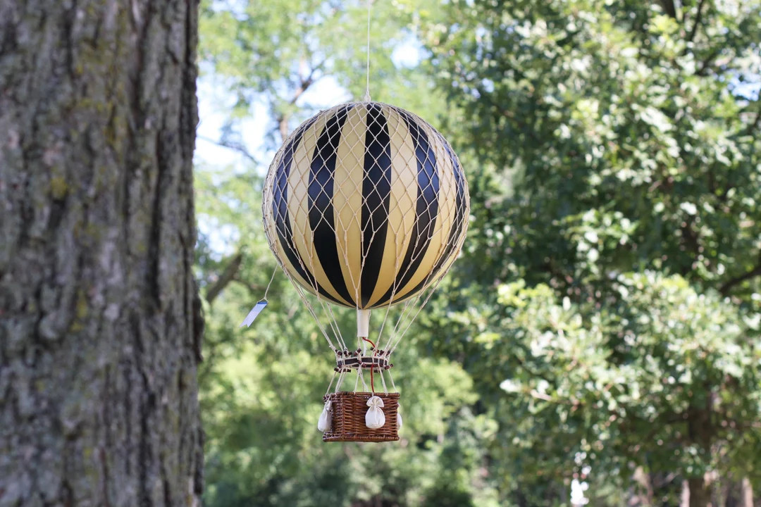 Hot Air Balloon Floating Nursery Decor | Etsy (US)