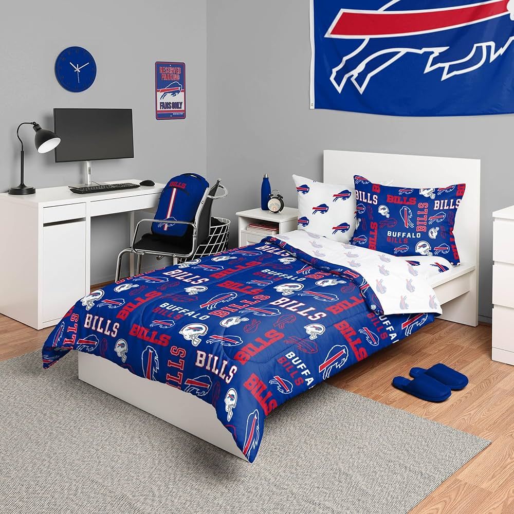 FOCO NFL Team Logo Bed in a Bag Comforter Sheets Pillow Cases Bedding 5-Piece Set | Amazon (US)