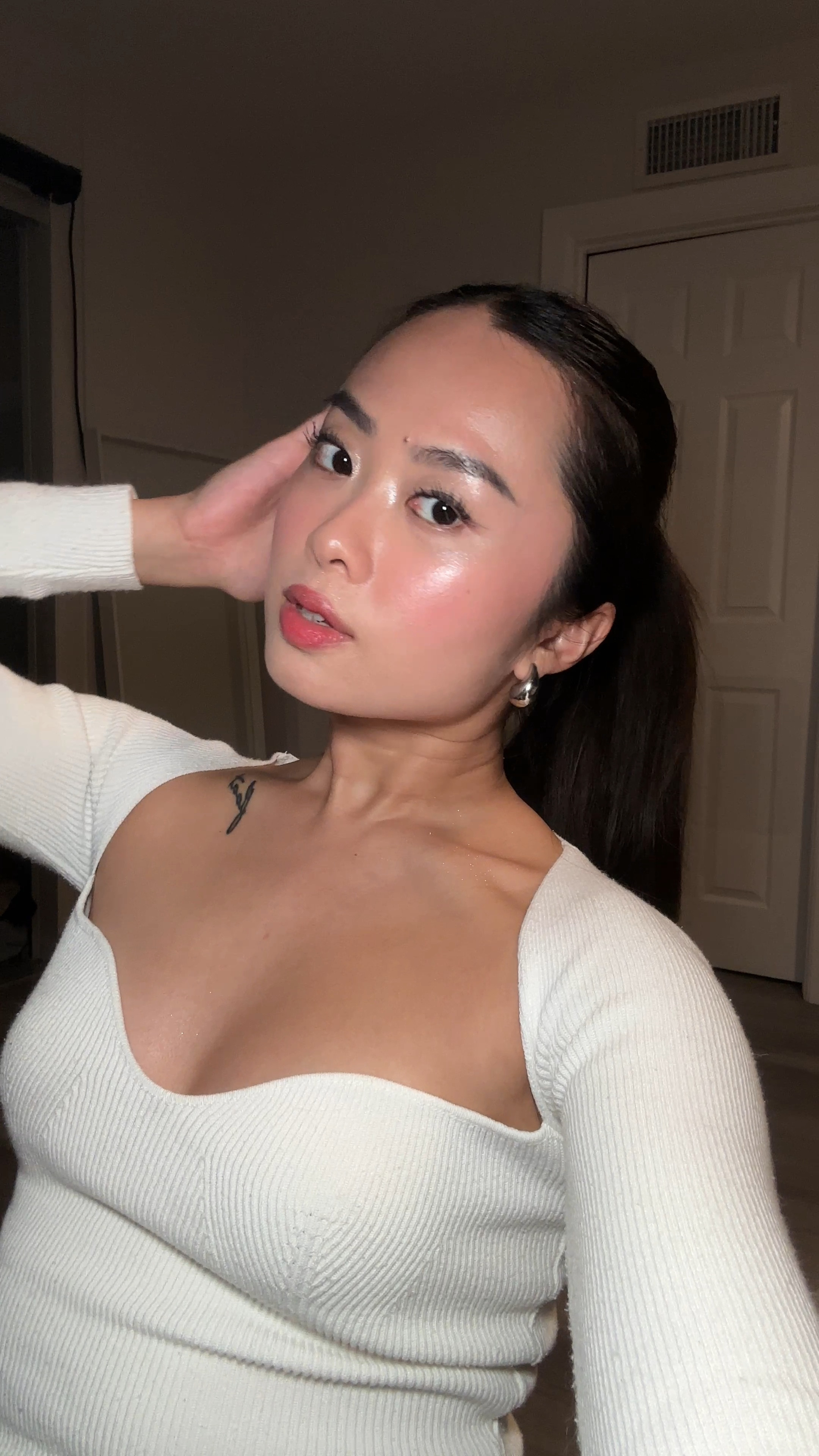 Trying on new makeup! The way the highlighter shimmers ❤️‍🔥

#LTKStyleTip #LTKVideo #LTKBeauty