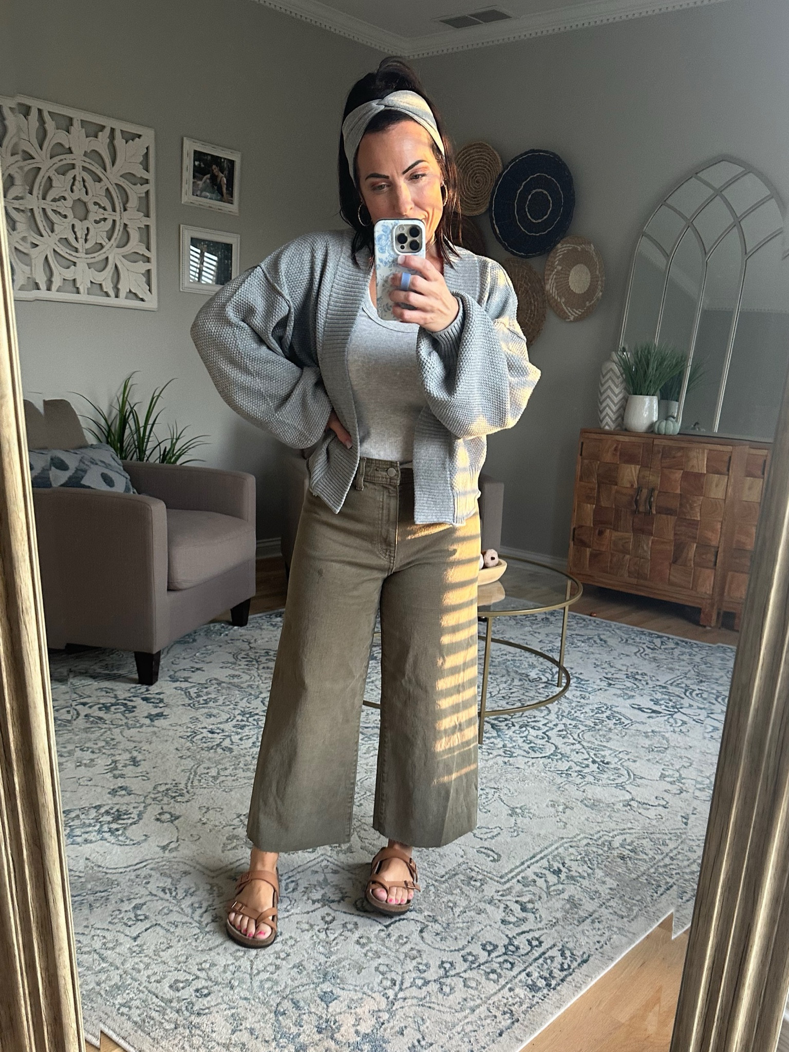 Target wide leg jeans   
cropped wide leg jeans 
Sailor jeans 
Anthropologie cropped cardigan 
Fall outfits 
Abercrombie tuckable tank 
Fashion over 40