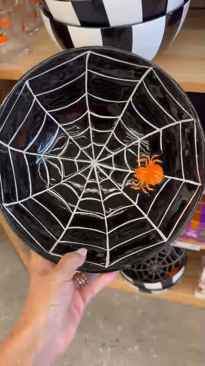 Halloween party - entertaining - spooky season - Halloween decorations

#LTKFindsUnder50 #LTKFindsUnder100 #LTKSeasonal