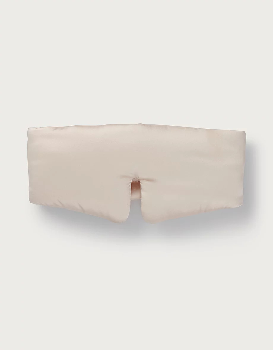 Silk Pillow Eye mask | The White Company UK & ROW