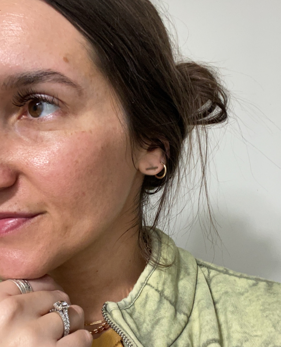 KARRIE10 works always! 
Skincare I started during pregnancy & through breastfeeding— barefaced! 

Brightening face wash— dark spots 
Toning pads — combat my hormonal acne and keep skin bright (golden ticket!!)
Liquid gold— brightened my skin & reduced my melasma (dark spots)
Vitamin c serum — boosts the above!
Overachiever — reduces fine lines and wrinkles, reduces redness, and brightens too!
Hydrating lotion— moisture for the skin without making it oily 
Tinted SPF— duh! 