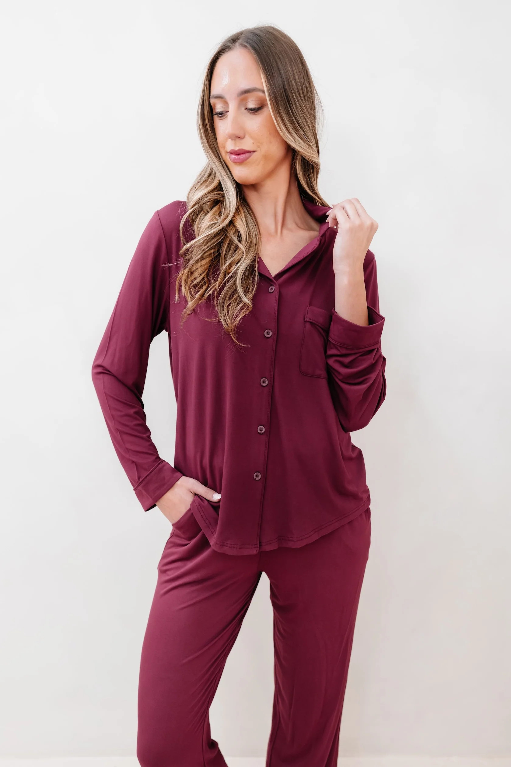 Bamboo Long-Sleeved Women's Pajama Set in Burgundy with Burgundy Trim | Kyte Living