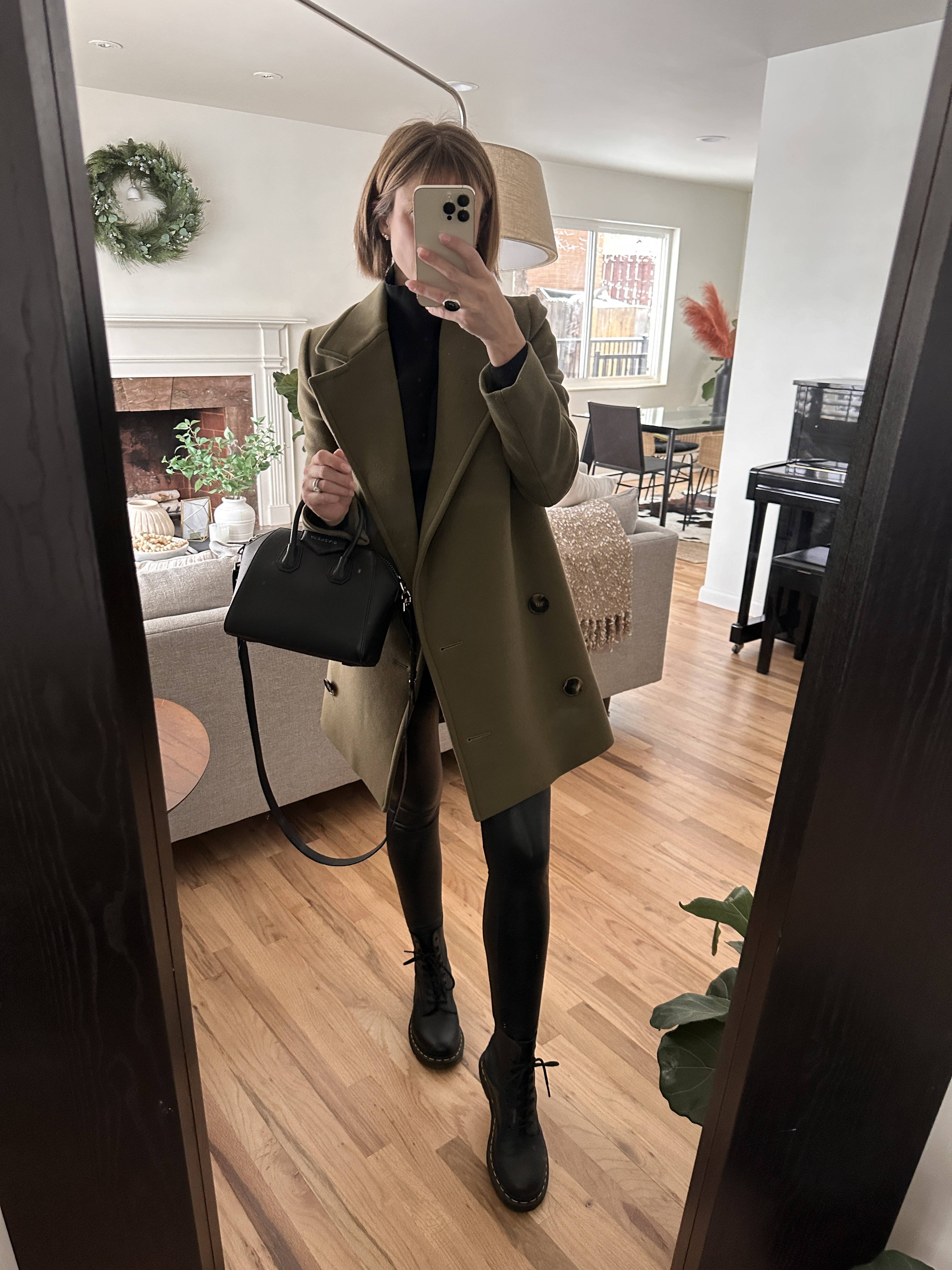 Fall looks to copy 

#LTKItBag #LTKSeasonal