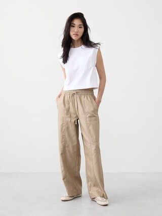 Wide-Leg Mid-Rise Cargo Pull-On Pant | Banana Republic Factory