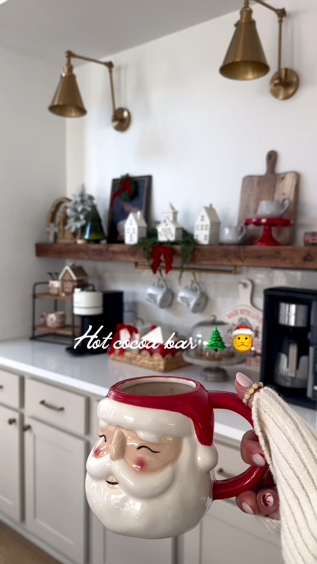 Hot cocoa time ☕️🌲🎅

#LTKmorningroutine #LTKHoliday #LTKgrwm