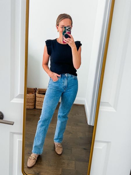 These 90s fit mom jeans are classic. I have a size 25 but wish I’d gotten a 26. They look great with sneakers, loafers and heeled booties

Use code DENIMAF

#LTKfindsunder100 #LTKSpringSale