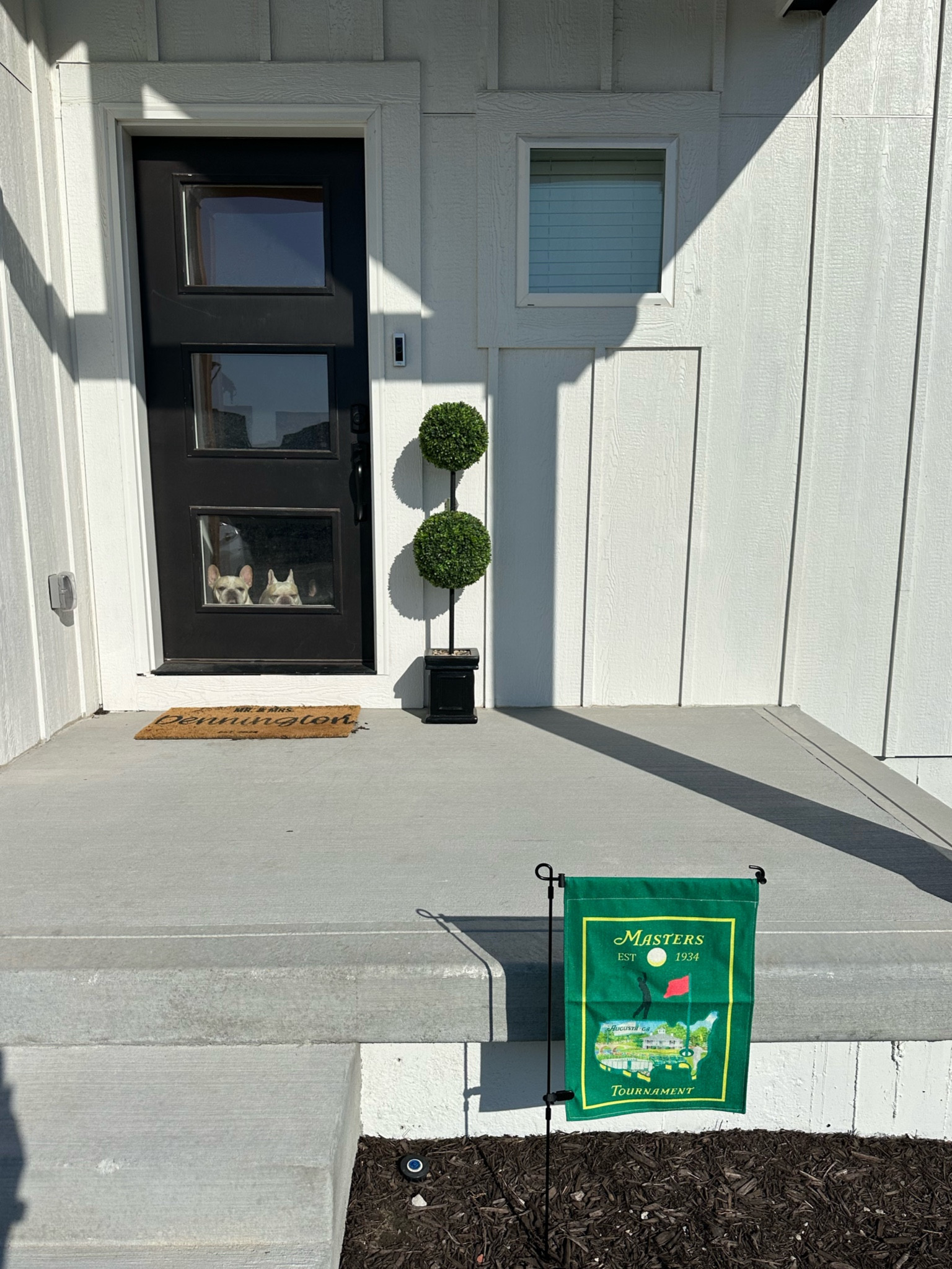 THE CUTEST MASTER’S GARDEN FLAG 

home decor
Garden decor 
Front porch decor 

#LTKHome