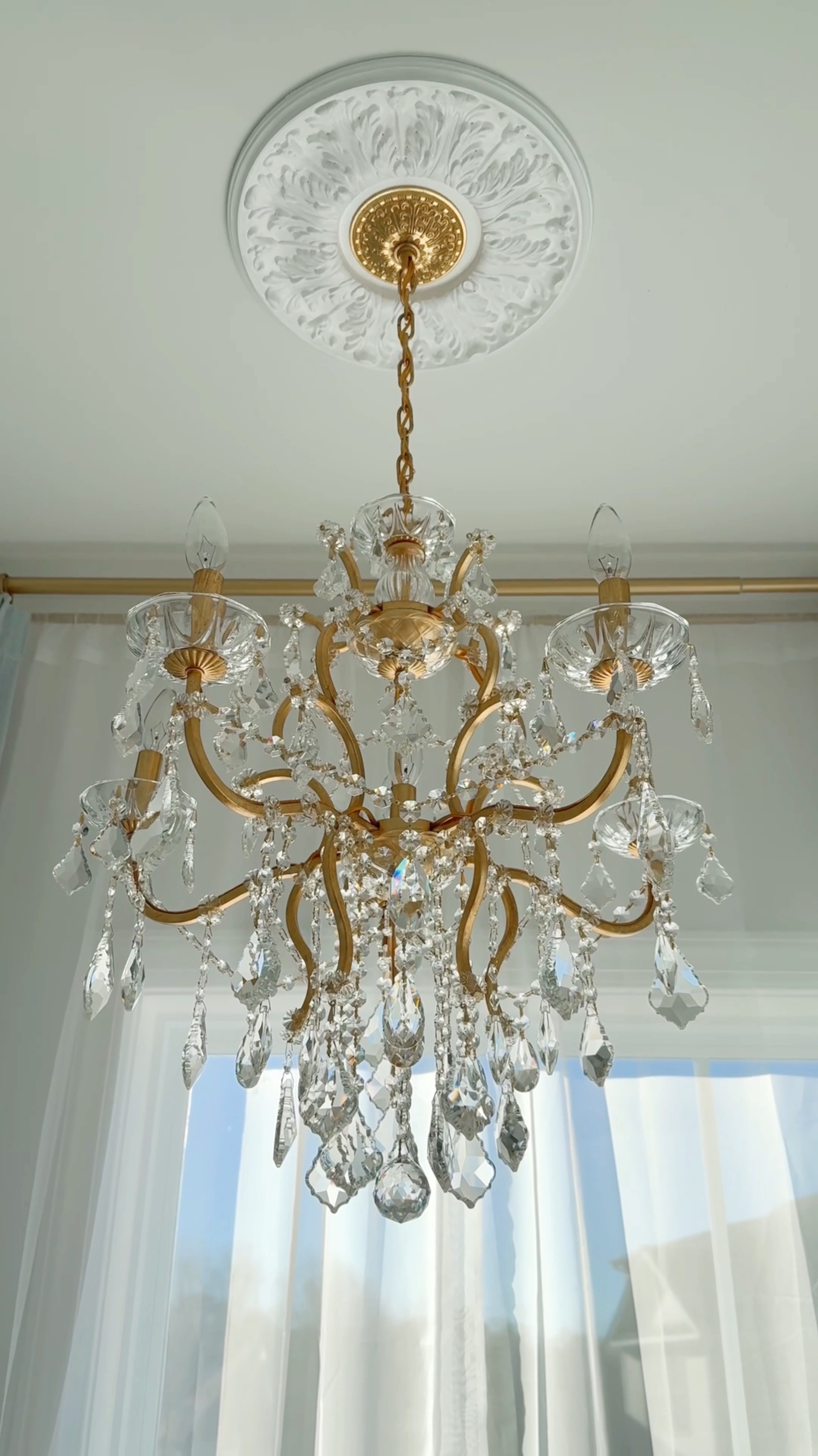 New bathtub chandelier 🫶🏼
New build upgrades
crystorama filtmore chandelier
Crystal chandelier
Gold chandelier
French chandelier
French bathroom
Petite plume robe
Kingston brass tub filler
Wayfair sale
Amazon curtains
Pinch pleat curtains
Blue curtains
Antique chandelier
Bathroom design
Grandmillenial


Follow my shop @chelseaadamsblog on the @shop.LTK app to shop this post and get my exclusive app-only content!

#liketkit #LTKFindsUnder100 #LTKFindsUnder50 #LTKHome
@shop.ltk
https://liketk.it/51VVa

#LTKFindsUnder100 #LTKFindsUnder50 #LTKHome