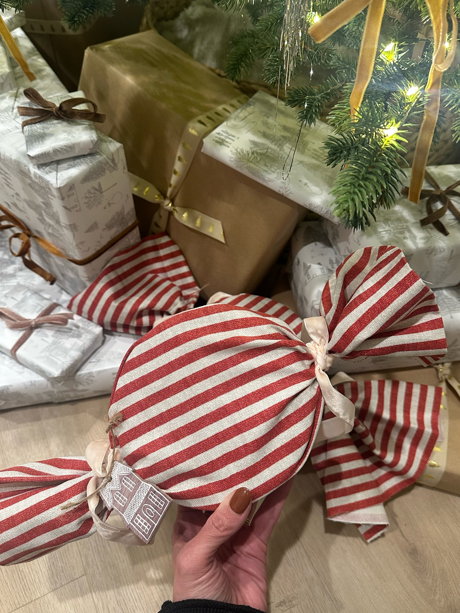 Cute wrapping is my love language 
Easy sitter/teacher gift idea  

#LTKFindsUnder50 #LTKHoliday #LTKGiftGuide