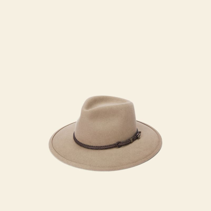 Akubra traveller hat | R.M.Williams