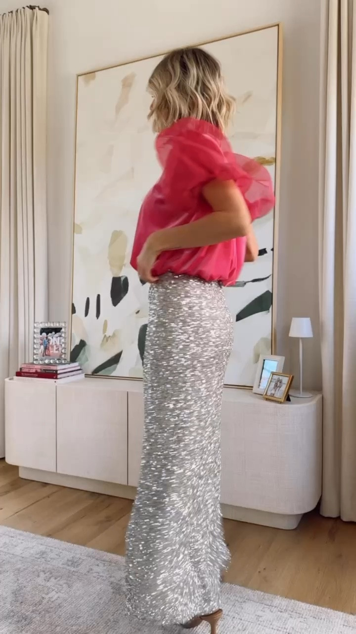This skirt is back on Anthropologie’s website! 👏🏼 The perfect sequin skirt for the holidays! Wearing XS!

Loverly Grey, Anthropologie, holiday looks, holiday party, Christmas party, sequin skirt, new year’s eve party, new year’s eve outfit 

#LTKStyleTip #LTKSeasonal #LTKHoliday