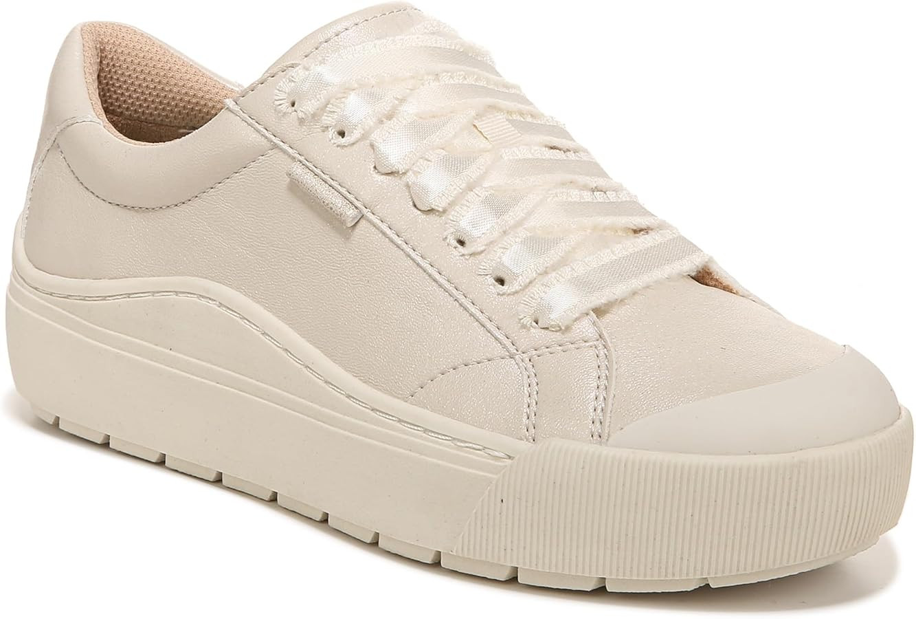 Dr. Scholl's Women's Time Off Sneaker | Amazon (US)