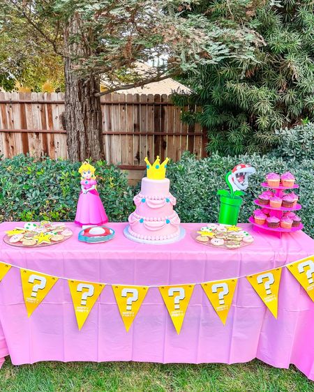 Princess Peach Party

#LTKparties #LTKkids #LTKfamily